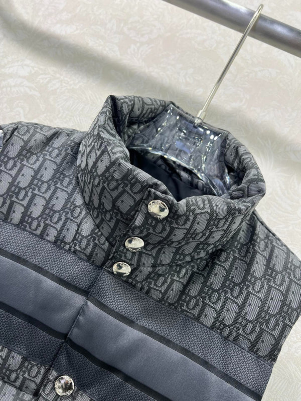 DIOR 25S SLEEVELESS PUFFER JACKET STYLE 312