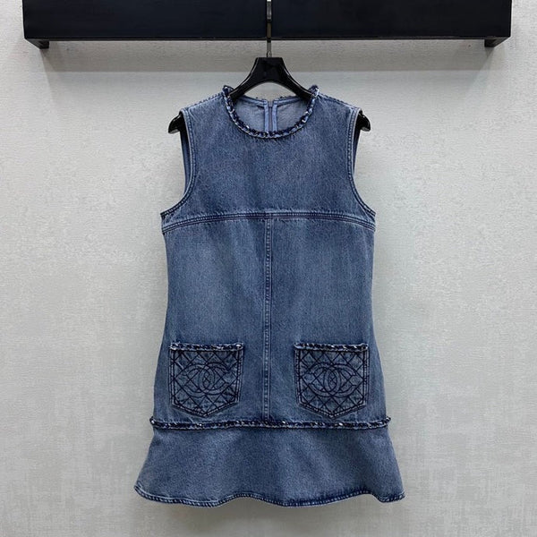 Chanel Robe Gilet en Jean Brodé Coton Bleu 2026 356148