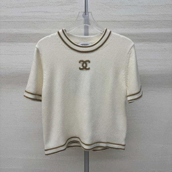 T-shirt Chanel 2026 en cachemire et laine crème à col rond et manches courtes 356959