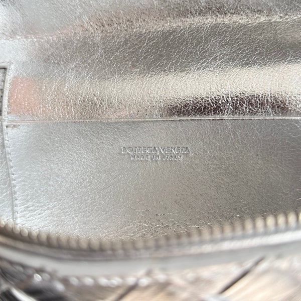 Bottega Veneta 2026 Bang Bang Vanity Case 22cm Cuir Laminé Argenté 137084