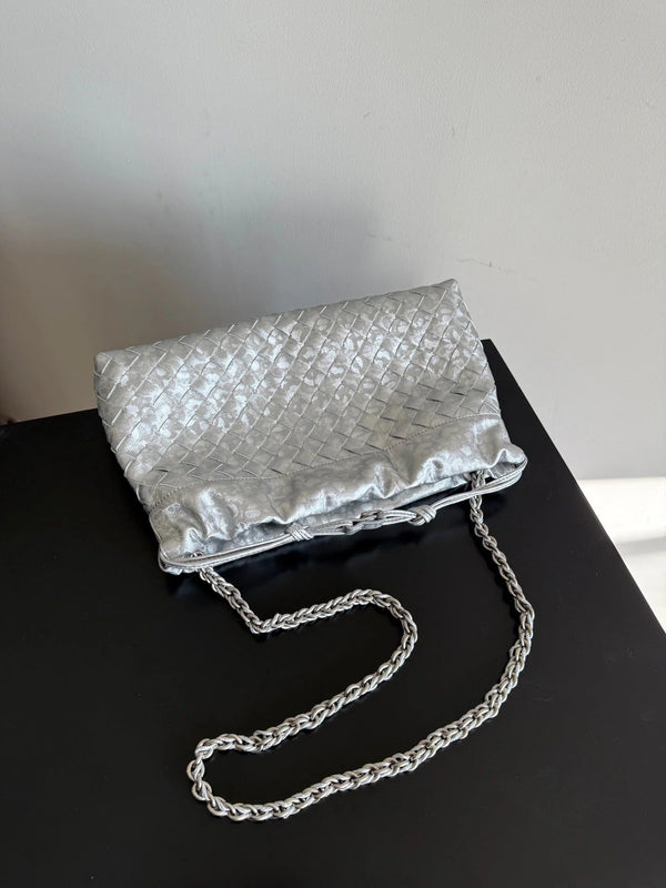 Bottega Veneta 2026 Dustbag 33cm Argent Intrecciato Lamina Cuir Satiné