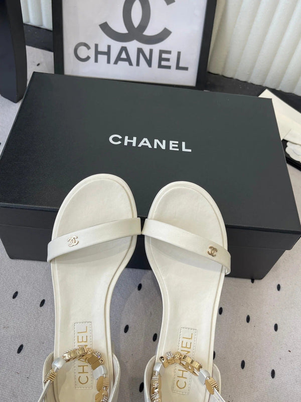 CC 26s Sandales 35 Mouton blanc Perles 650098