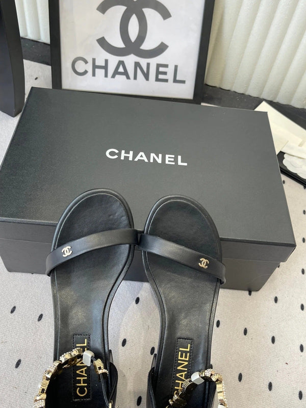 CC 26s Sandals 35 Black Sheepskin 650102