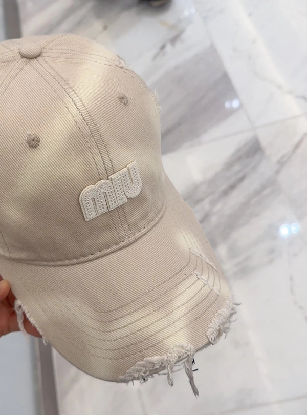 CAPPELLINO DA BASEBALL MM IN TESSUTO BEIGE CHIARO EFFETTO ANTIQUATO, STILE 3