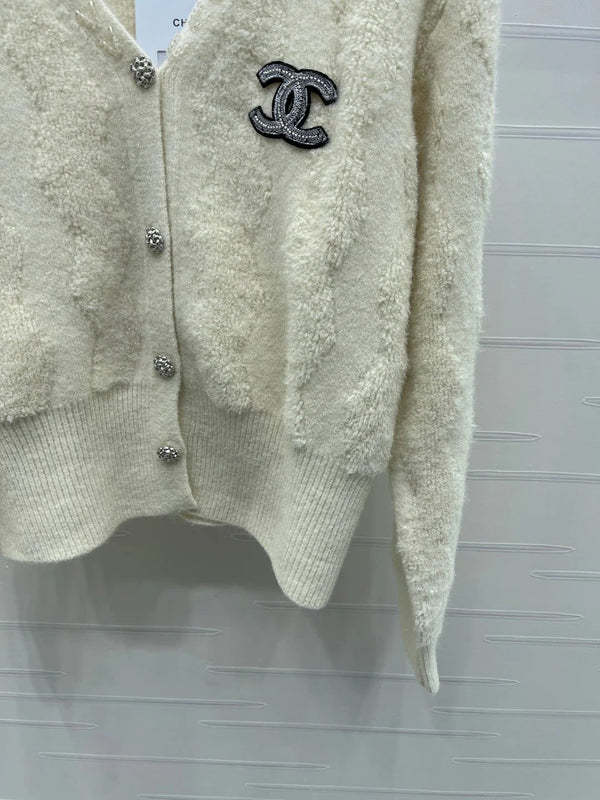 CHANEL 25S CARDIGAN STYLE 200