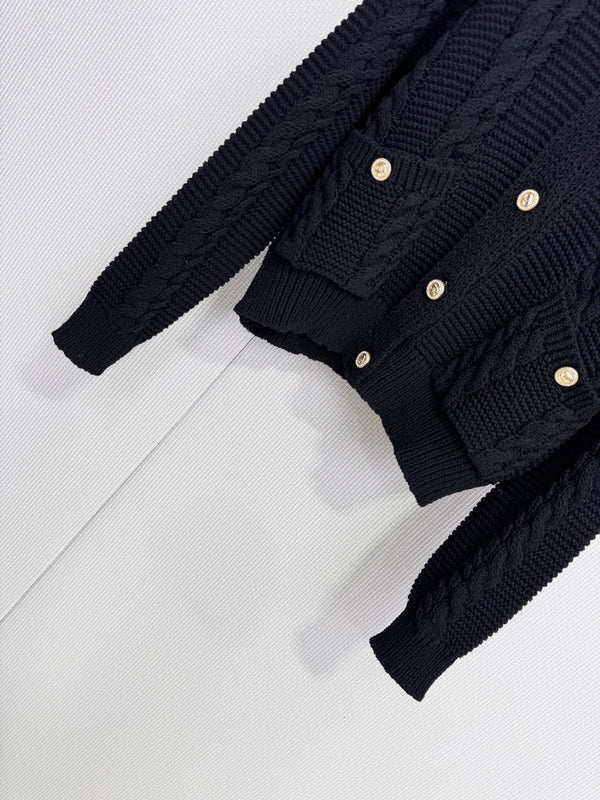 CHANEL 25S CARDIGAN EN MAILLE 579