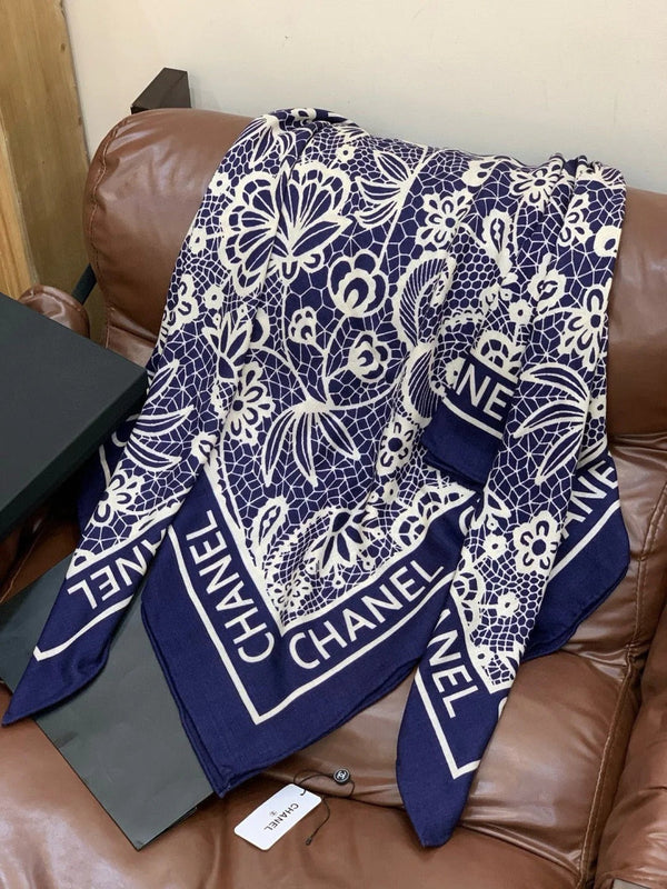 CHANEL 25S SCARF 135 CM IN CASHMERE AND SILK 943315
