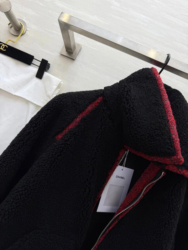 VESTE COL EN PEAU LAINEE CHANEL 25S 474