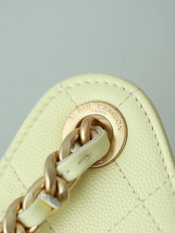 CHANEL 25S HOBO BAG 30 CM IN PASTEL YELLOW LAMBSKIN WITH GOLD HARDWARE