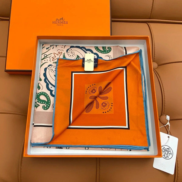 HERMES 25S SCIARPA 90 IN SETA 703670
