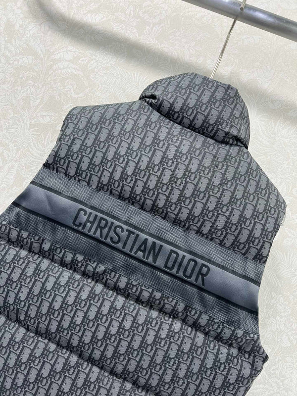 DIOR 25S SLEEVELESS PUFFER JACKET STYLE 312