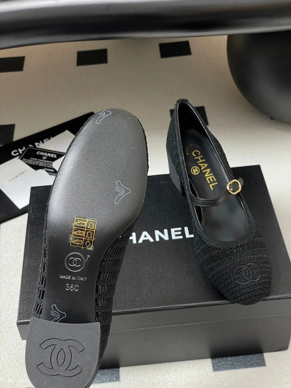 BALLERINES HAUTES MARY JANE 50 MM EN RAFIA NOIR