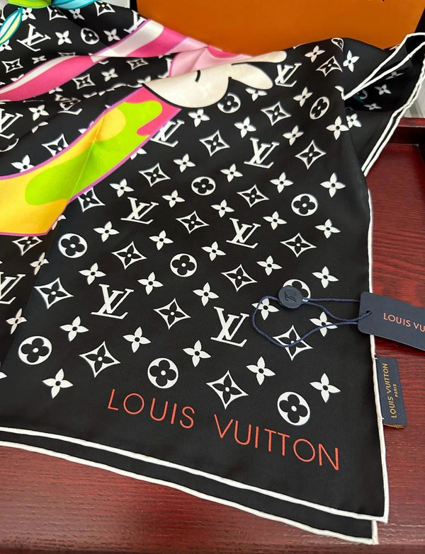 LV SCARF 90 CM IN SILK 10
