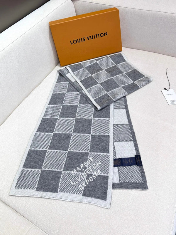 LV SCARF 180 CM IN CASHMERE 682078