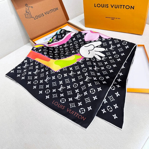 LV SCARF 90 CM IN SILK 721521