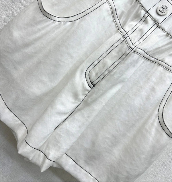 CHANEL HIGH-WAIST SHORTS 274759