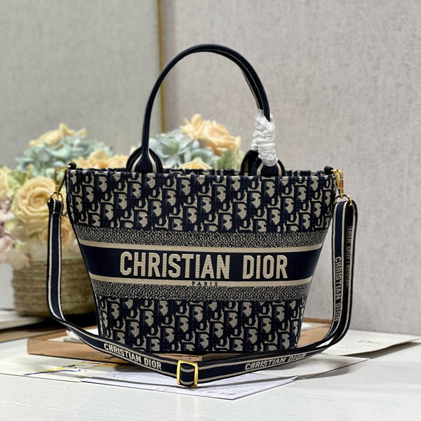 CD NUOVA BORSA CESTINO RICAMO OBLIQUO BLU
