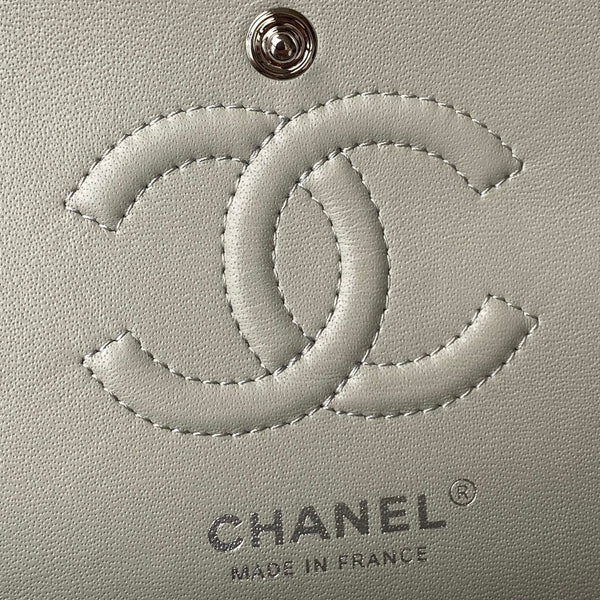 Medium Classic Flap Bag 23cm Light Grey Lambskin Silver Hardware