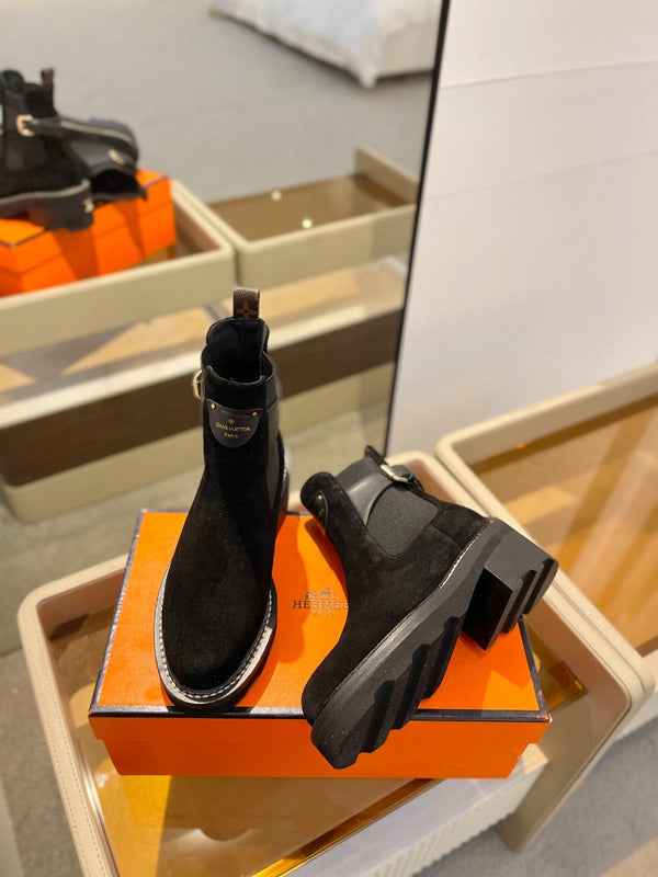 Stivaletto LV Beaubourg in pelle scamosciata nera 100mm