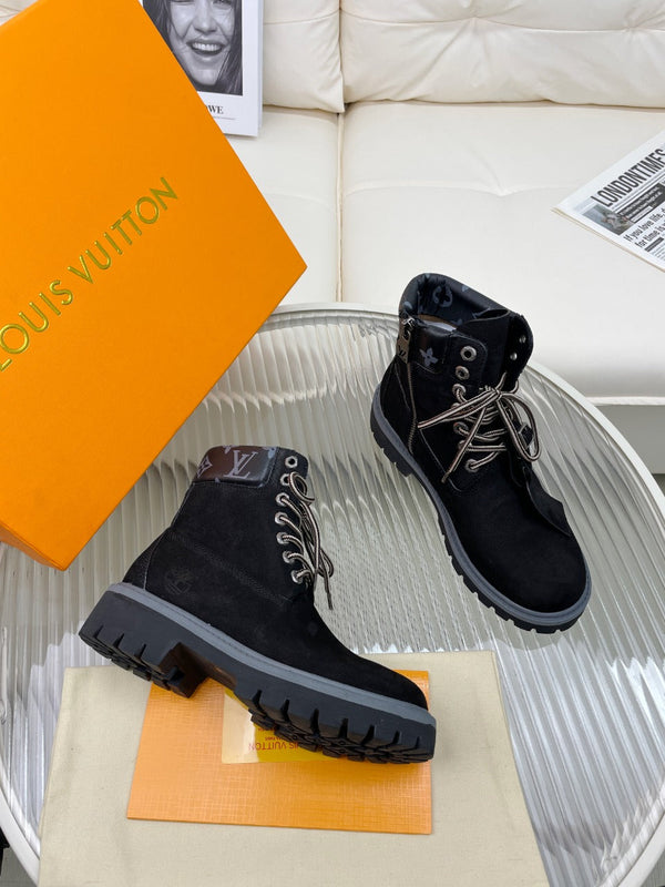 Stivaletto LV x Timberland in pelle nabuk nera da 50 mm