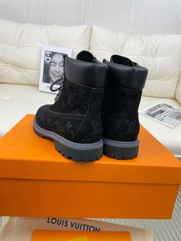 Stivaletto alla caviglia LV x Timberland 6-In 50mm in pelle nabuk monogramma nera