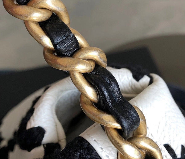 19 BORSA CON PATTA 26 BIANCO NERO PELLE DI VITELLO 